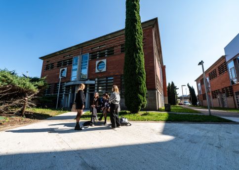 Photo A taille humaine le campus agenais marque une transition rassurante dans l'entrée des études supérieures © Gautier Dufau 
